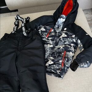 Boys Gusti Snowsuit.